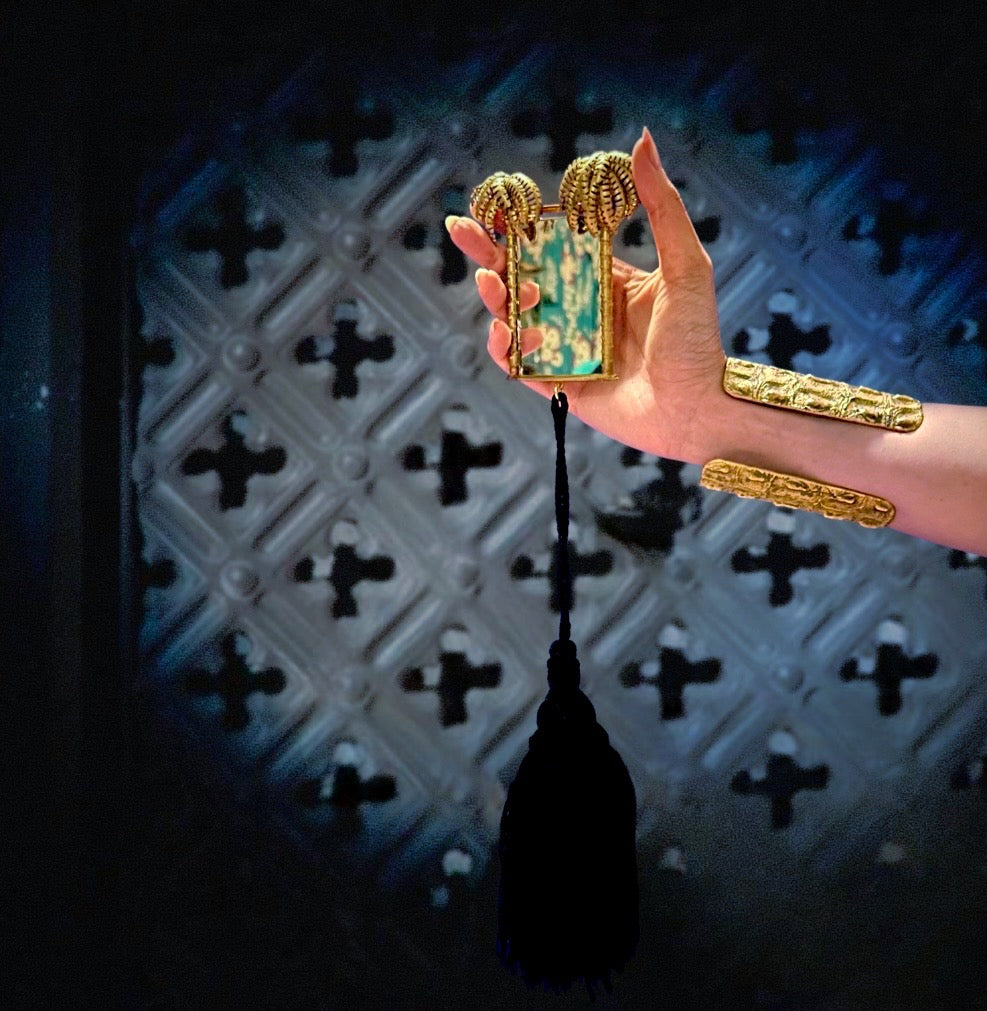 SEMI TROPIC Hand Mirror